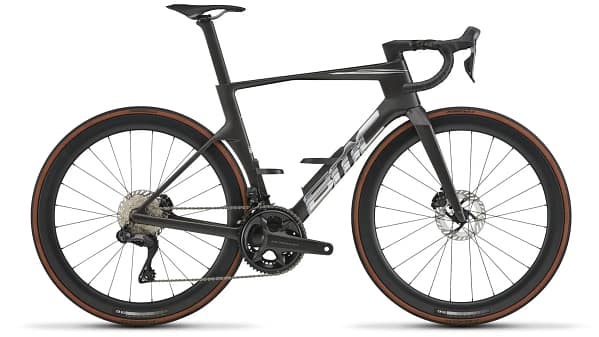 bmc-2027-teammachine-r-01-four-road-bike-black-1_1800x1800 Rower szosowy Teammachine R 01 FOUR